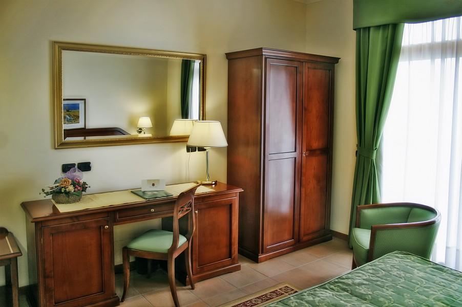 Hotel Villa Peretti Gela Exterior photo